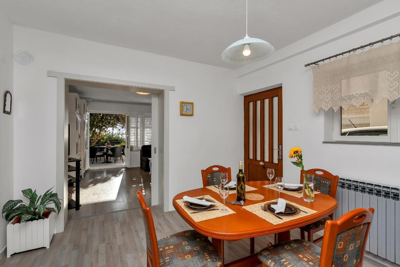 Apartments And Rooms By The Sea Baska Voda, Makarska - 2578 Exterior foto